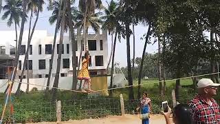 preview picture of video 'Roadside View Palani - TightRope Dancing'