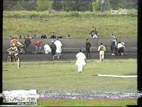 makabryczny upadek tomka krotysza kraków 1995.mpg