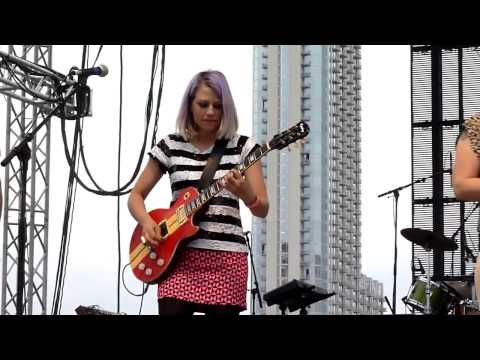 The Julie Ruin - Oh Come On (Live @ Fun Fun Fun Fest 2013)