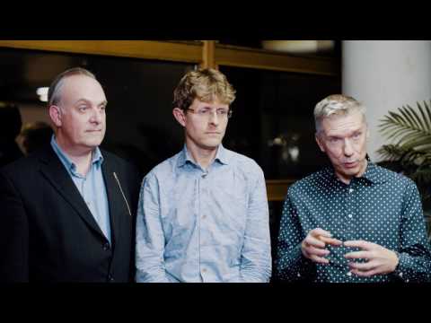 Tim Kliphuis Trio interviewed on "Reflecting the Seasons"