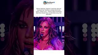 Her Dancer Fanned Britney Spears During the Break and She Was So Grateful #britneyspears