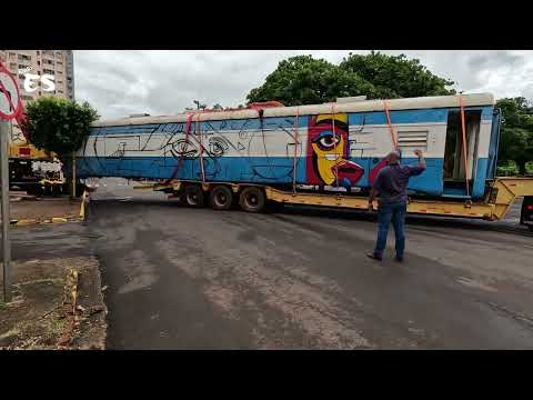 VAGÃO FERROVIÁRIO