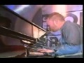 RADIOHEAD Pyramid Song Live At Top Of The Pops May 17 2001