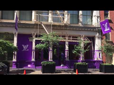 Crazy how purple really became bts’ brand.Everyone say thank you taehyung