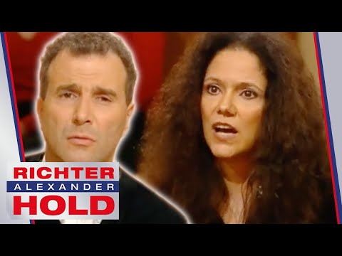 Blackout! Hellseherin war plötzlich am Tatort! | 2/2 | Richter Alexander Hold | SAT.1