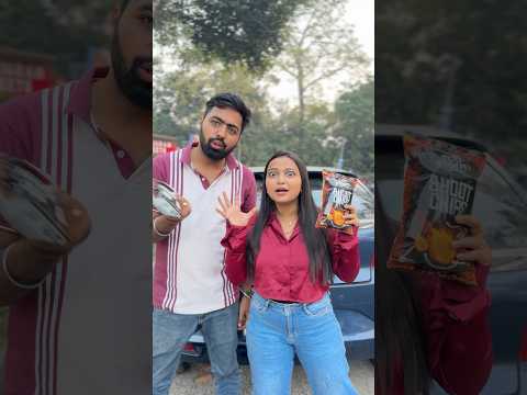 Kiski jubaan 👅 sabse tikhi hai 🤣 #Shorts #Viral #comedy