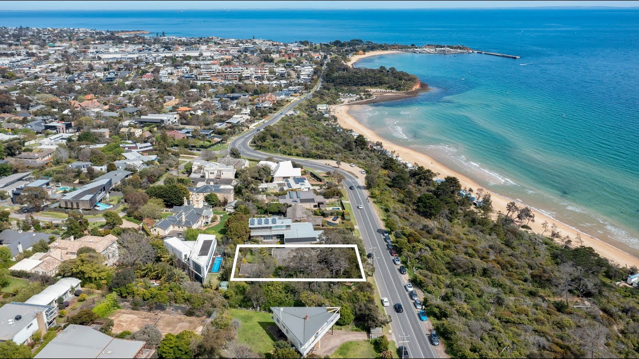 724 Esplanade, Mornington
