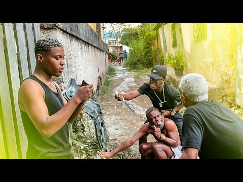 ELE ROUBOU MEU CORDÃO DE OURO E EU COBREI ELE