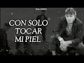 CNCO - Un Beso (Video Lyrics/Letra)