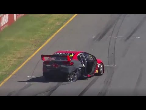 Smith HUGE CRASH!! Adelaide Clipsal 500 2017 Race 2