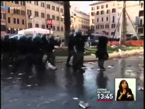 Roma é palco de confrontos entre adeptos holandeses e policia