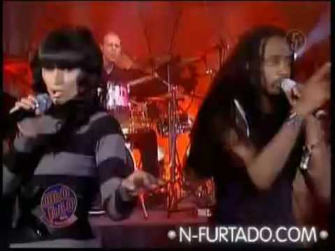 Nelly Furtado feat Saukrates - Promiscuous (Live In Mexico, Otro Rollo)
