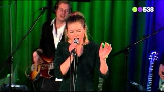 Sandra van Nieuwland - Banging on the door of love @EversStaatOp538