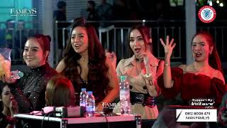 Download lagu Selvy Anggraeni - Rindu Berat | Familys Group Live Cover Anniversary 1 Thn YXCI mp3 Download lagu Selvy Anggraeni - Rindu Berat | Familys Group Live Cover Anniversary 1 Thn YXCI mp3