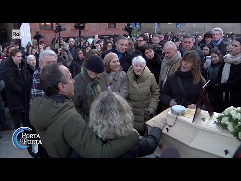 Parla la mamma di Achille Barosi morto nella strage di Crans-Montana - Porta a porta 08/01/2026