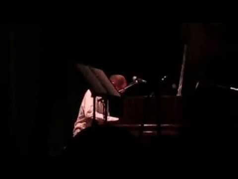 El grito (Marcelo Perea en vivo en Cafe Vinilo 2013)