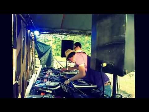 Smeti - Give Me (Clip - Forthcoming Serene City Records) ) live at Povalec 2014