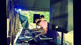 Video Smeti - Give Me (Clip - Forthcoming Serene City Records) ) live