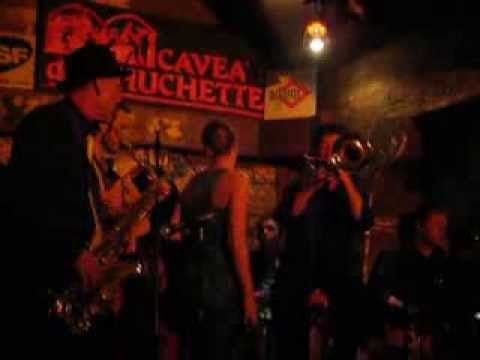 Summertime - Lucinda with Paddy Sherlock & the Swingin' Lovers - Paris (Caveau de la Huchette)