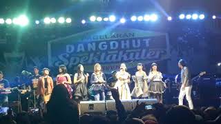 Download lagu Deen Assalam - All Artis Om.Adella mp3 Download lagu Deen Assalam - All Artis Om.Adella mp3