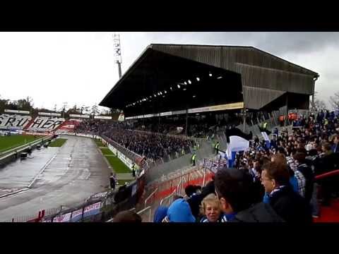 KSC vs DSC 031113 Ecke DSC KSCler spring DSC Spieler in den Rücken