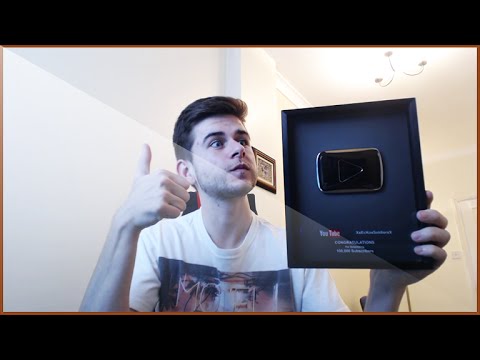 YOUTUBE AWARD! - 100,000 SUBSCRIBERS PLAY BUTTON UNBOXING & THANKYOU [VLOG]