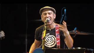 Fito y los Fitipaldis &amp; Andrés Calamaro - Me arde (Especial "2 Son multitud") 2008