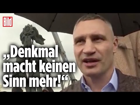 Russisches Freundschafts-Denkmal „geköpft“ | Ukraine-Krieg