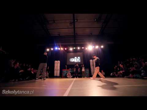 Walka o 3msc Popping - Olfis vs Bienio | Eat your Feet vol.5 |WWW.SZKOLYTANCA.PL