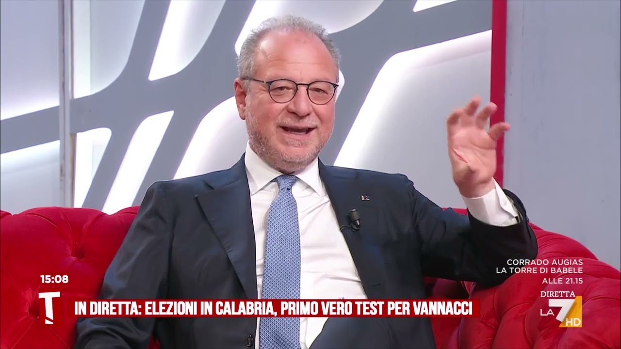 Supplettive Reggio Calabria, Mulè durissimo: "Vannacci si è buttato sulla latrina degli insulti"