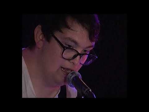 ERIK NERVOUS - &&& - LIVE @ V11