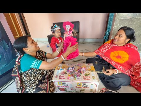 পরীর জন্মদিন অনেক বাকি এখনই তার বাবা সবকিছু কিনে নিয়ে আসলো