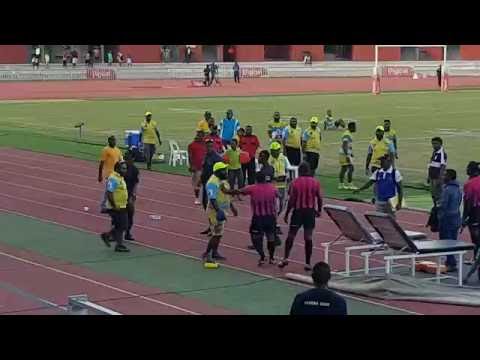 Rugby League fight PNG Digicel Cup SF 2016. Agmark Gurias vs Mount Hagen Eagles
