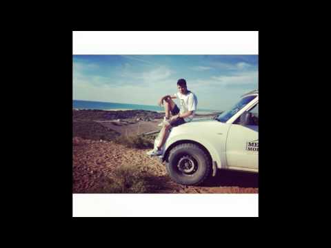 Nizzy Bee - TOUI$HYA.