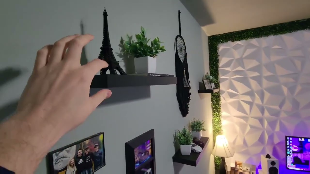 Boswillon 4 Sets Black Floating Shelves with Invisible Brackets Review