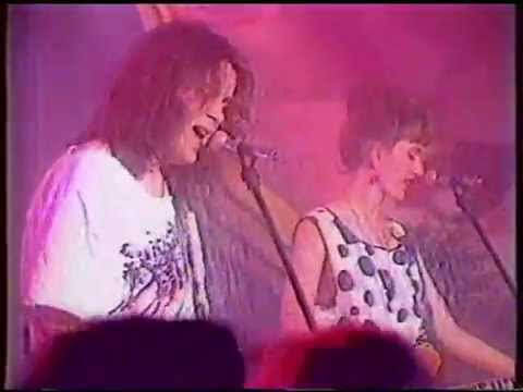 the Hummingbirds BLUSH on Saturday Morning Live 1989