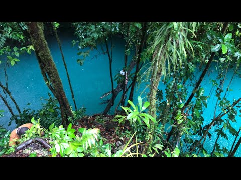 Gutsi Peren - Mysterious Blue Hole In the depth of New Britain Island #papuanewguinea #@DianahDaisy 