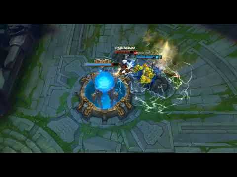 Batalla epica por el nexo Blitz vs Yasuo - League Of Legends