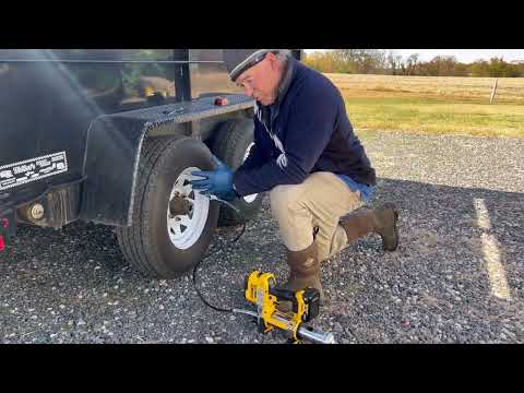 Dewalt Battery Operated Grease gun: How does it work?