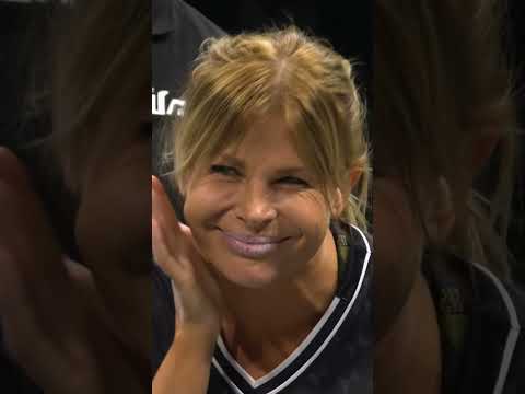 Elegant Duel of Beautiful Female Warriors#competition #slapbattles  #competition #brilliant #fyp