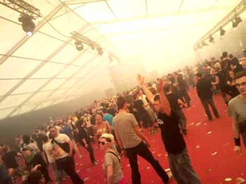 Nic Curly @ TIME WARP 2011 By GOGOSTAFF  Thugfucker-Disco Gnome (Tale Of Us Remix)