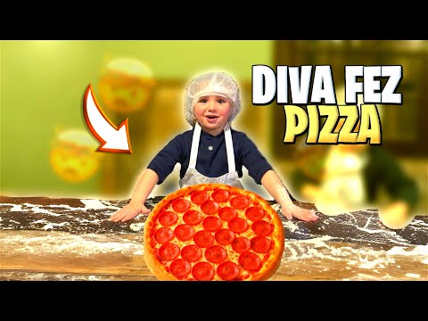 DIVA WORKED AT A PIZZA PLACE FOR A NIGHT WITH HER FRIEND | *was the pizza good?*