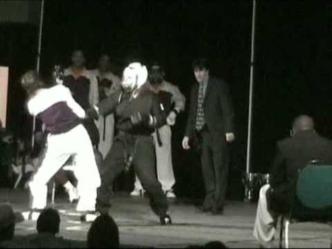 Claire Cocozza vs  Andrea Awong 2004 AKA Grands