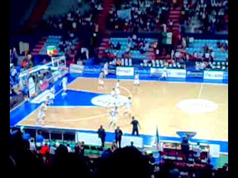 Pallacanestro : Italia - Lettonia : 20-08-2010 : Riscaldamento 2