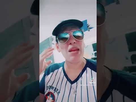 De novias nos hacemos de la boca chiquita,ya de casadas pierde uno la vergüenza 😬😜