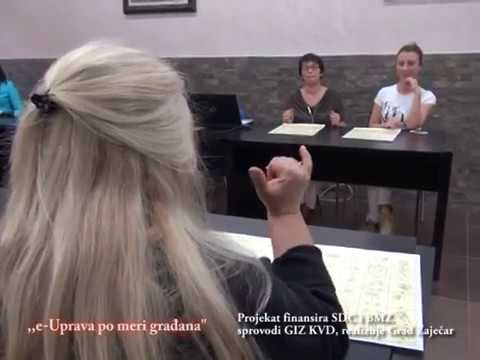 Zapsleni u opštini Zaječar naučili znakovni jezik gluvonemih osoba  Finansirao GIZi SDC