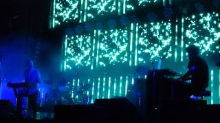 Radiohead-Treefingers Live @ Nimes Arena 11/07/2012