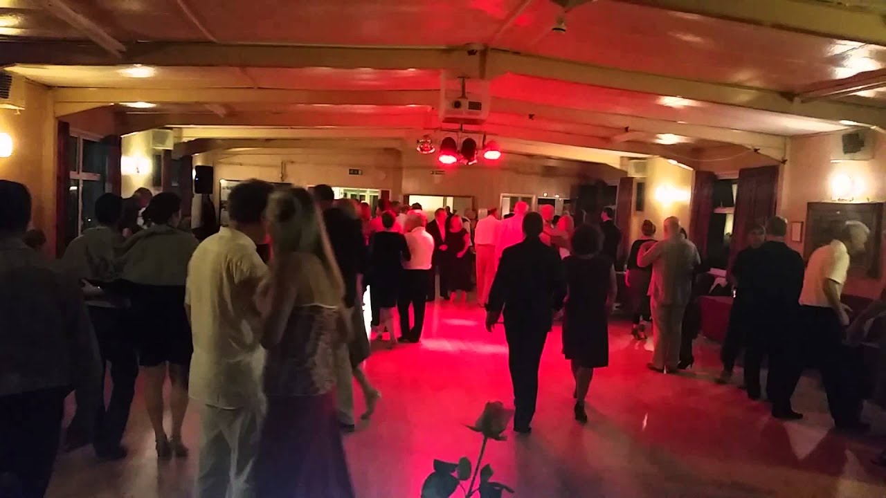 DJ María Olivera en Bramshaw, Reino Unido, Sept. 2015