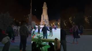 Plaza de España Madrid.             #icekating