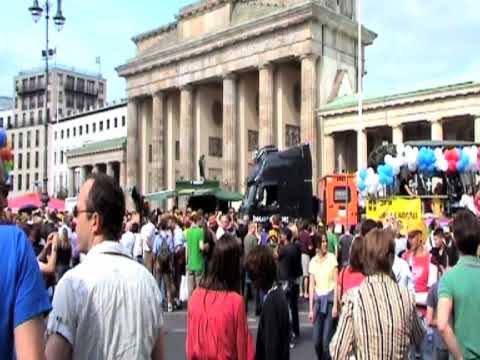 download lagu mp3 mp4 Maneo Berlin, download lagu Maneo Berlin gratis, unduh video klip Maneo Berlin